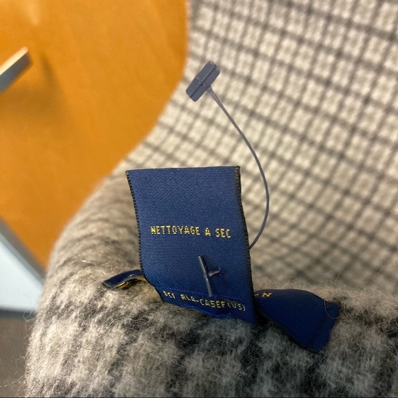 POLO Ralph Lauren Wool Blend Checkered Scarf with Fringe - Picture 5 of 6